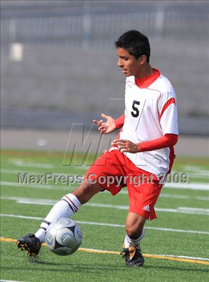 Thumbnail 1 in Southwest vs. Hoover photogallery.