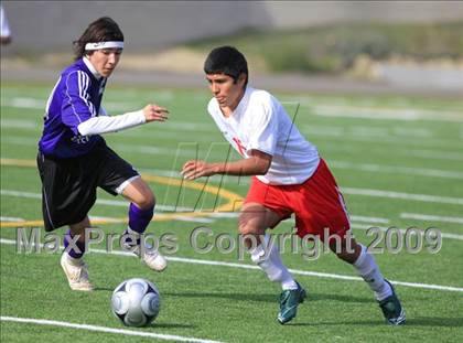 Thumbnail 1 in Southwest vs. Hoover photogallery.
