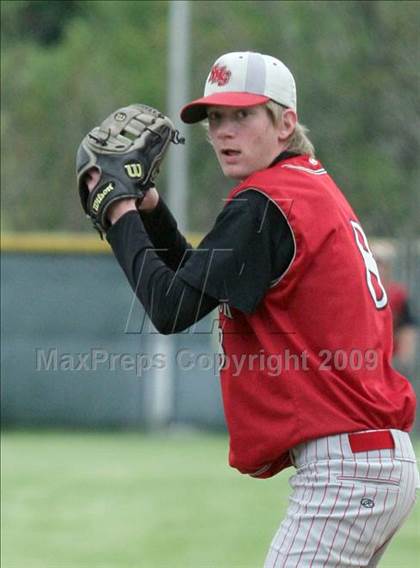 Thumbnail 2 in Neshannock vs. Coudersport (PIAA Class A Playoffs) photogallery.
