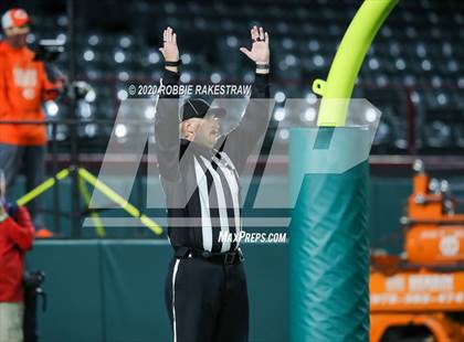 Thumbnail 3 in Graham @ Celina (UIL 4A D2 Quarterfinals) photogallery.