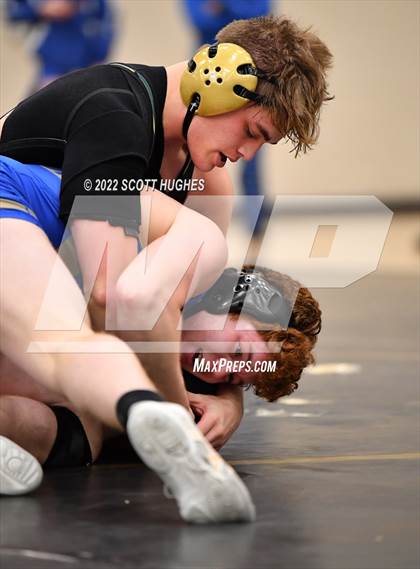 Thumbnail 2 in Wilson Central vs Friendship Christian (Mount Juliet) photogallery.