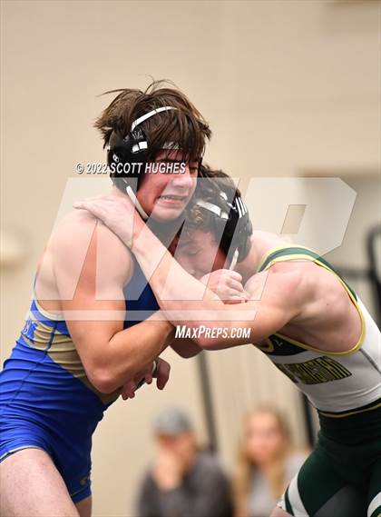Thumbnail 1 in Wilson Central vs Friendship Christian (Mount Juliet) photogallery.