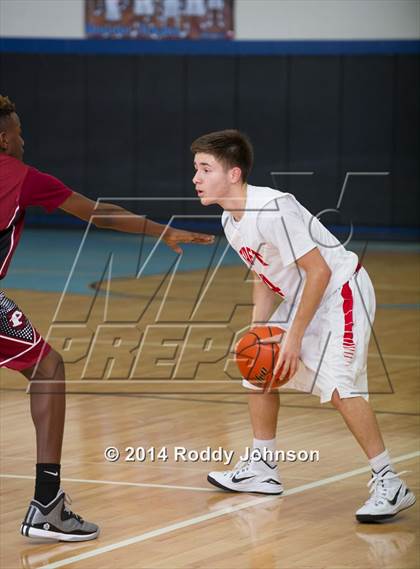 Thumbnail 2 in Pearland vs. Taft (McDonald's Texas Invitational) photogallery.