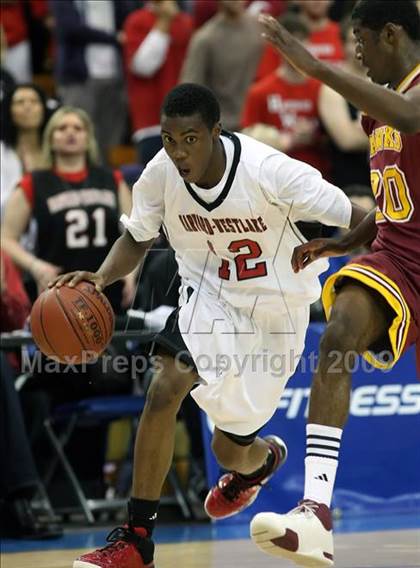 Thumbnail 3 in Harvard-Westlake vs. Ocean View (CIF SoCal D3 Final) photogallery.