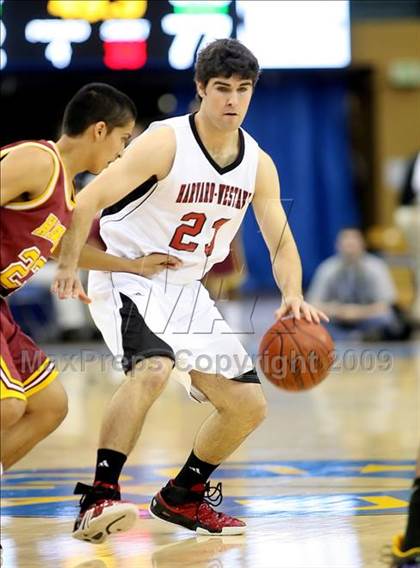 Thumbnail 2 in Harvard-Westlake vs. Ocean View (CIF SoCal D3 Final) photogallery.