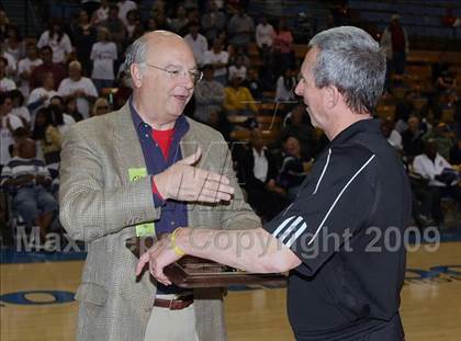 Thumbnail 2 in Harvard-Westlake vs. Ocean View (CIF SoCal D3 Final) photogallery.
