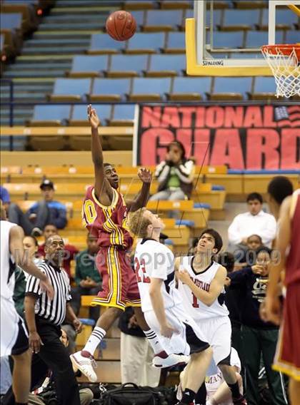 Thumbnail 2 in Harvard-Westlake vs. Ocean View (CIF SoCal D3 Final) photogallery.
