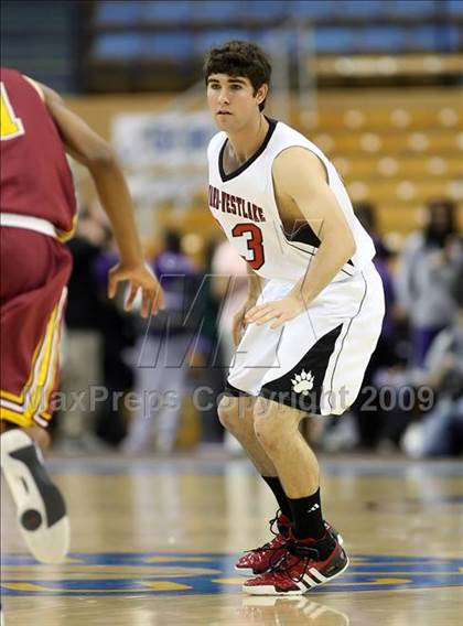 Thumbnail 3 in Harvard-Westlake vs. Ocean View (CIF SoCal D3 Final) photogallery.