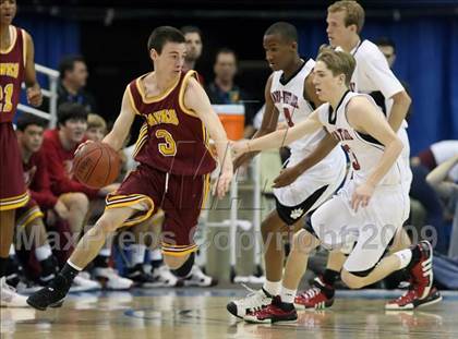 Thumbnail 2 in Harvard-Westlake vs. Ocean View (CIF SoCal D3 Final) photogallery.