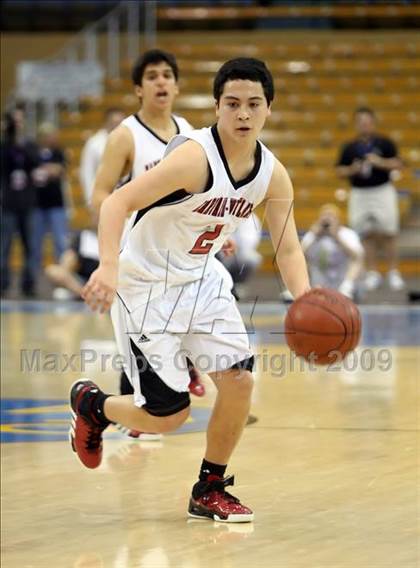 Thumbnail 3 in Harvard-Westlake vs. Ocean View (CIF SoCal D3 Final) photogallery.