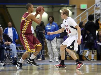 Thumbnail 2 in Harvard-Westlake vs. Ocean View (CIF SoCal D3 Final) photogallery.