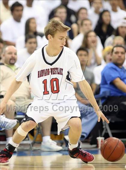 Thumbnail 1 in Harvard-Westlake vs. Ocean View (CIF SoCal D3 Final) photogallery.