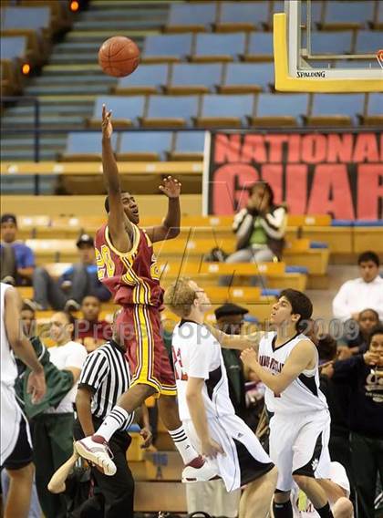 Thumbnail 1 in Harvard-Westlake vs. Ocean View (CIF SoCal D3 Final) photogallery.