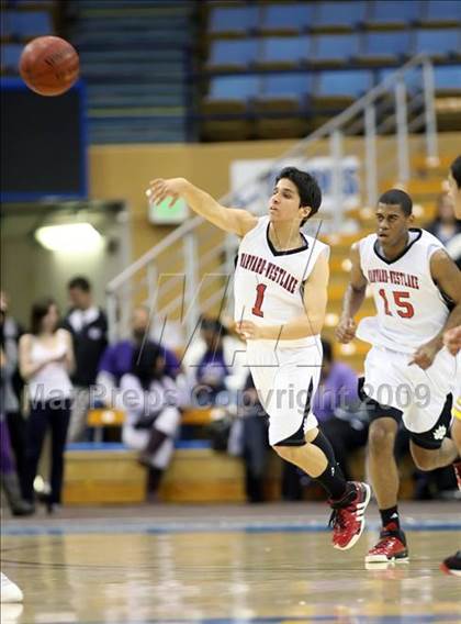 Thumbnail 1 in Harvard-Westlake vs. Ocean View (CIF SoCal D3 Final) photogallery.