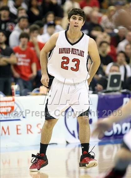 Thumbnail 3 in Harvard-Westlake vs. Ocean View (CIF SoCal D3 Final) photogallery.