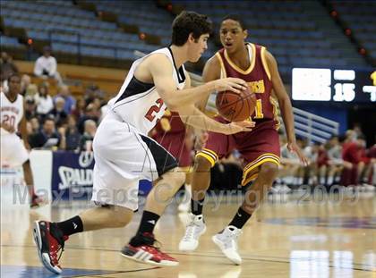 Thumbnail 1 in Harvard-Westlake vs. Ocean View (CIF SoCal D3 Final) photogallery.