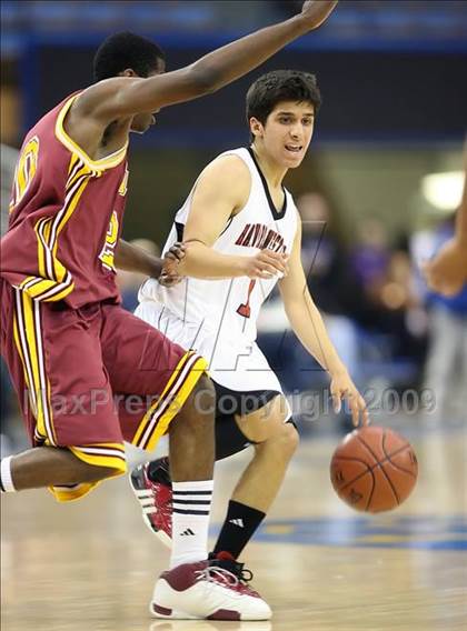 Thumbnail 1 in Harvard-Westlake vs. Ocean View (CIF SoCal D3 Final) photogallery.
