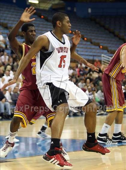 Thumbnail 1 in Harvard-Westlake vs. Ocean View (CIF SoCal D3 Final) photogallery.