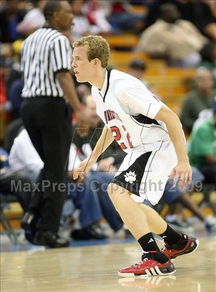 Thumbnail 1 in Harvard-Westlake vs. Ocean View (CIF SoCal D3 Final) photogallery.