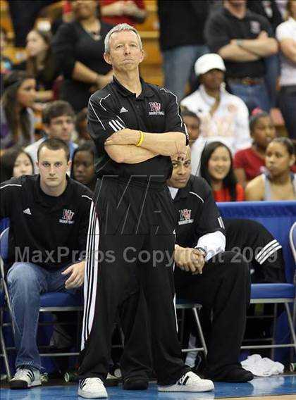 Thumbnail 3 in Harvard-Westlake vs. Ocean View (CIF SoCal D3 Final) photogallery.