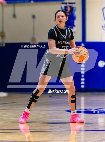 Thumbnail 3 in FR: Marshall @ Cotter photogallery.