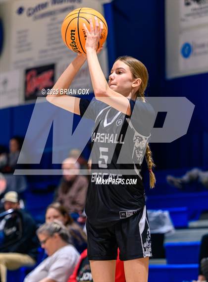 Thumbnail 3 in FR: Marshall @ Cotter photogallery.