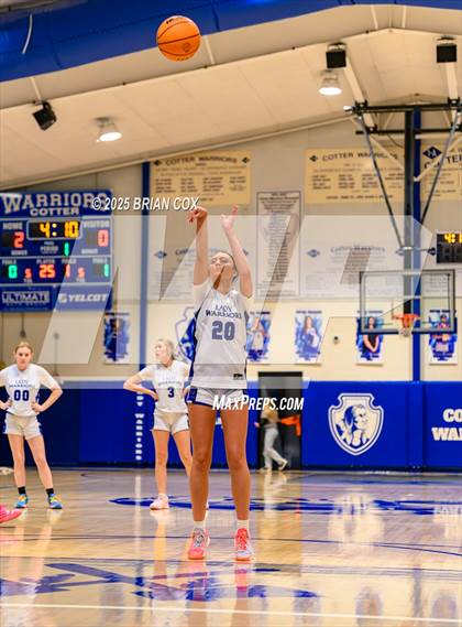 Thumbnail 2 in FR: Marshall @ Cotter photogallery.