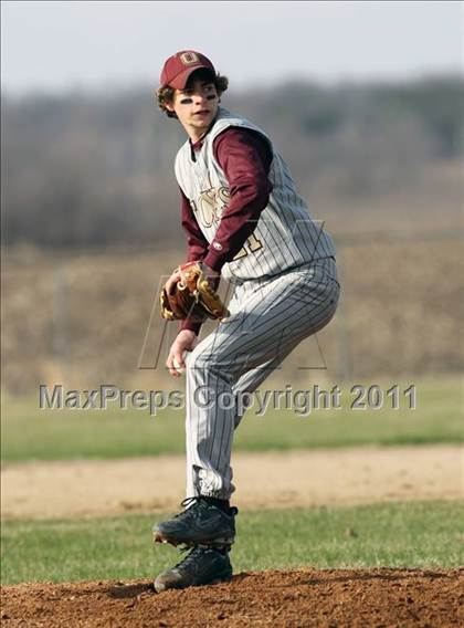 Thumbnail 3 in Lomira @ Omro photogallery.