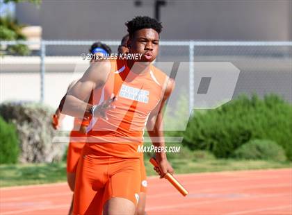 Thumbnail 3 in Durango vs Bishop Gorman photogallery.