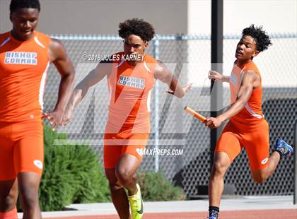 Thumbnail 3 in Durango vs Bishop Gorman photogallery.
