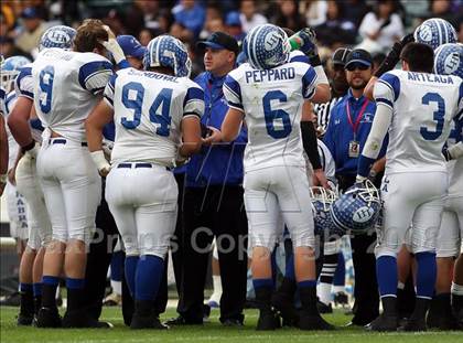 Thumbnail 3 in La Habra vs. Tustin (CIF SS Southwest Final) photogallery.