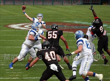 Thumbnail 3 in La Habra vs. Tustin (CIF SS Southwest Final) photogallery.