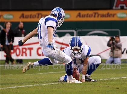 Thumbnail 2 in La Habra vs. Tustin (CIF SS Southwest Final) photogallery.
