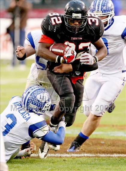 Thumbnail 2 in La Habra vs. Tustin (CIF SS Southwest Final) photogallery.