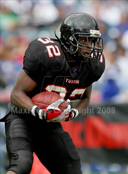 Thumbnail 2 in La Habra vs. Tustin (CIF SS Southwest Final) photogallery.