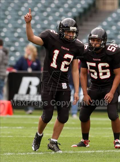 Thumbnail 3 in La Habra vs. Tustin (CIF SS Southwest Final) photogallery.
