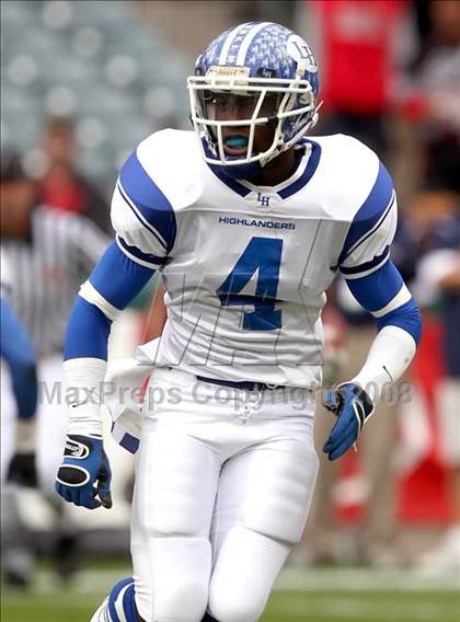 Thumbnail 2 in La Habra vs. Tustin (CIF SS Southwest Final) photogallery.