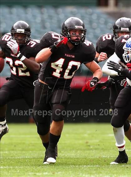 Thumbnail 3 in La Habra vs. Tustin (CIF SS Southwest Final) photogallery.