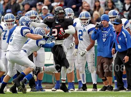 Thumbnail 2 in La Habra vs. Tustin (CIF SS Southwest Final) photogallery.