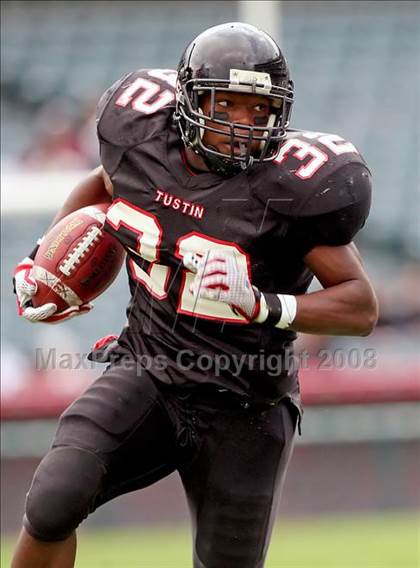 Thumbnail 2 in La Habra vs. Tustin (CIF SS Southwest Final) photogallery.