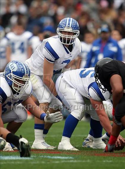 Thumbnail 1 in La Habra vs. Tustin (CIF SS Southwest Final) photogallery.