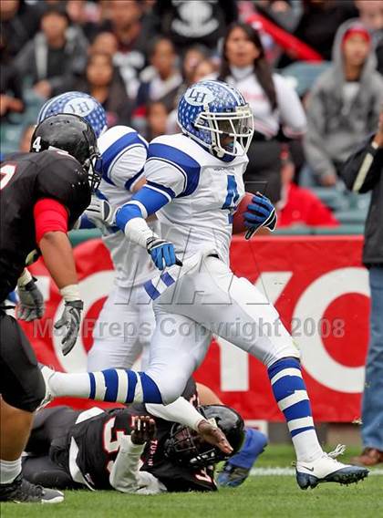 Thumbnail 1 in La Habra vs. Tustin (CIF SS Southwest Final) photogallery.