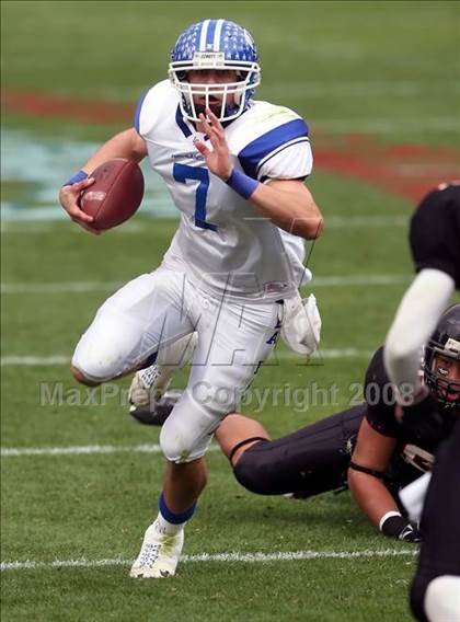 Thumbnail 3 in La Habra vs. Tustin (CIF SS Southwest Final) photogallery.