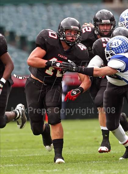 Thumbnail 1 in La Habra vs. Tustin (CIF SS Southwest Final) photogallery.