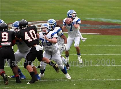 Thumbnail 2 in La Habra vs. Tustin (CIF SS Southwest Final) photogallery.