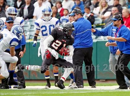 Thumbnail 1 in La Habra vs. Tustin (CIF SS Southwest Final) photogallery.