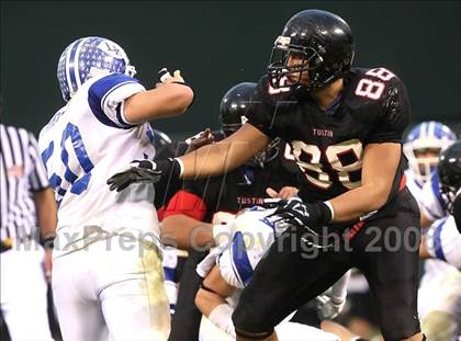 Thumbnail 3 in La Habra vs. Tustin (CIF SS Southwest Final) photogallery.