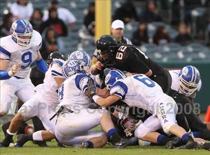 Thumbnail 2 in La Habra vs. Tustin (CIF SS Southwest Final) photogallery.