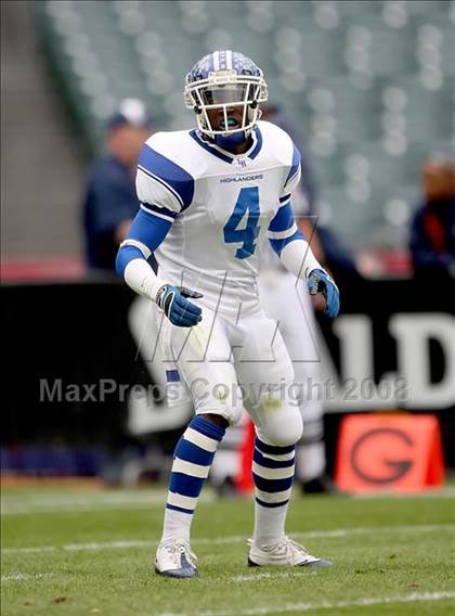 Thumbnail 2 in La Habra vs. Tustin (CIF SS Southwest Final) photogallery.