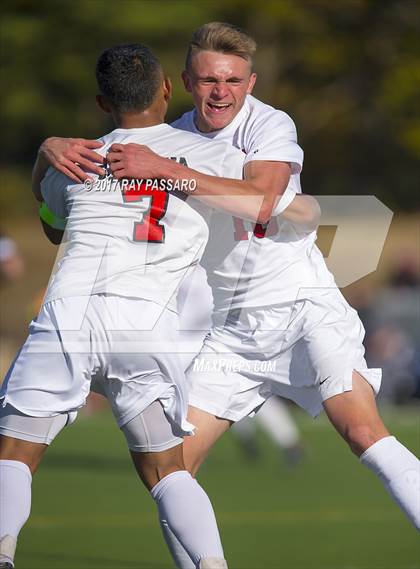 Thumbnail 2 in Wheatley vs. Center Moriches (NYSPHSAA Class B Regional Semifinal) photogallery.